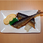 )秋刀魚の塩焼き